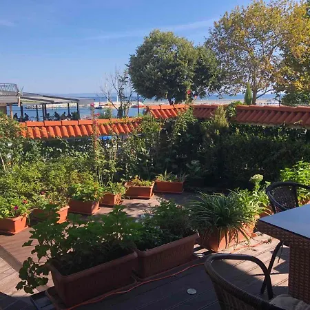 Breeze Guest house 4*