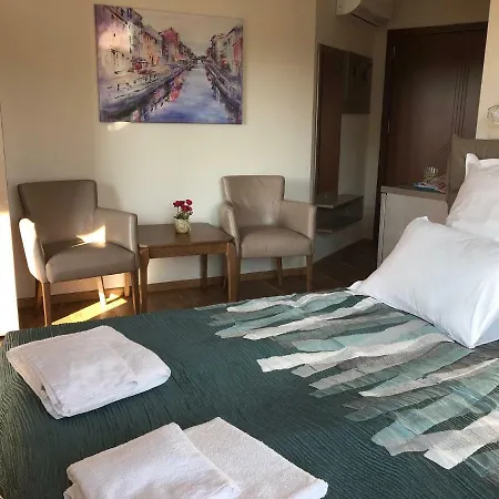 Guest house Breeze 4*