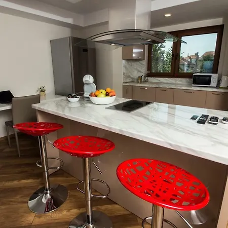 Breeze Guest house 4*